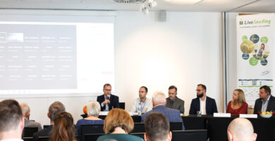 Dyskusja podczas konferencji Liveseeding