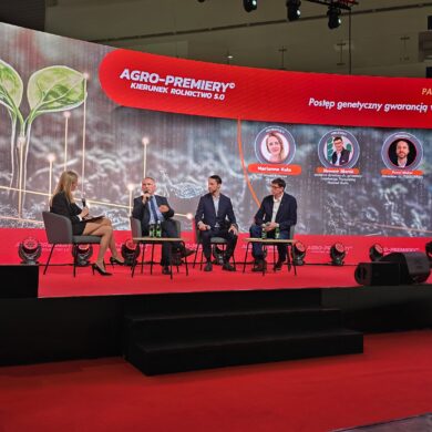 Debata podczas Agro Premiery 2025 . Targi Poznańskie. Wieści rolnicze. PHR Sławomir Sikorski.